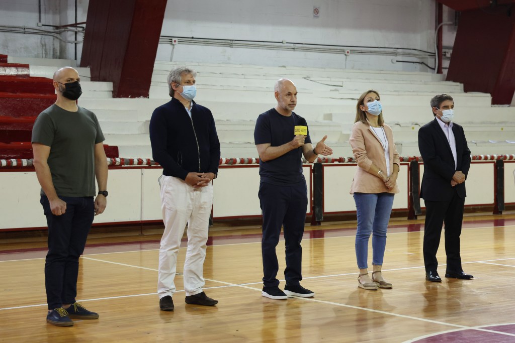 Larreta anunció que el tapabocas ya no será obligatorio en espacios&nbsp;abiertos