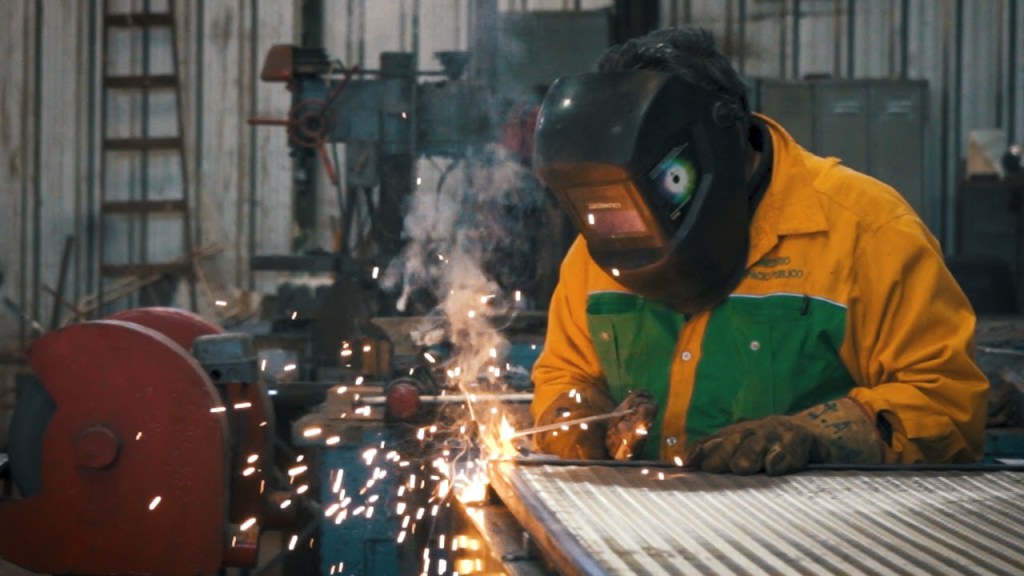 Mobiliario porteño: cómo funcionan los&nbsp;talleres