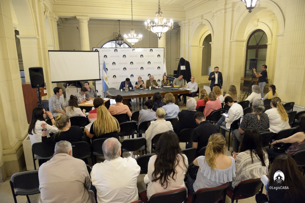 Audiencia Pública por la calle&nbsp;Suárez