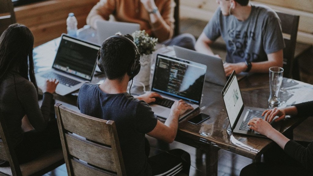 Se lanza la primera academia para&nbsp;hackers