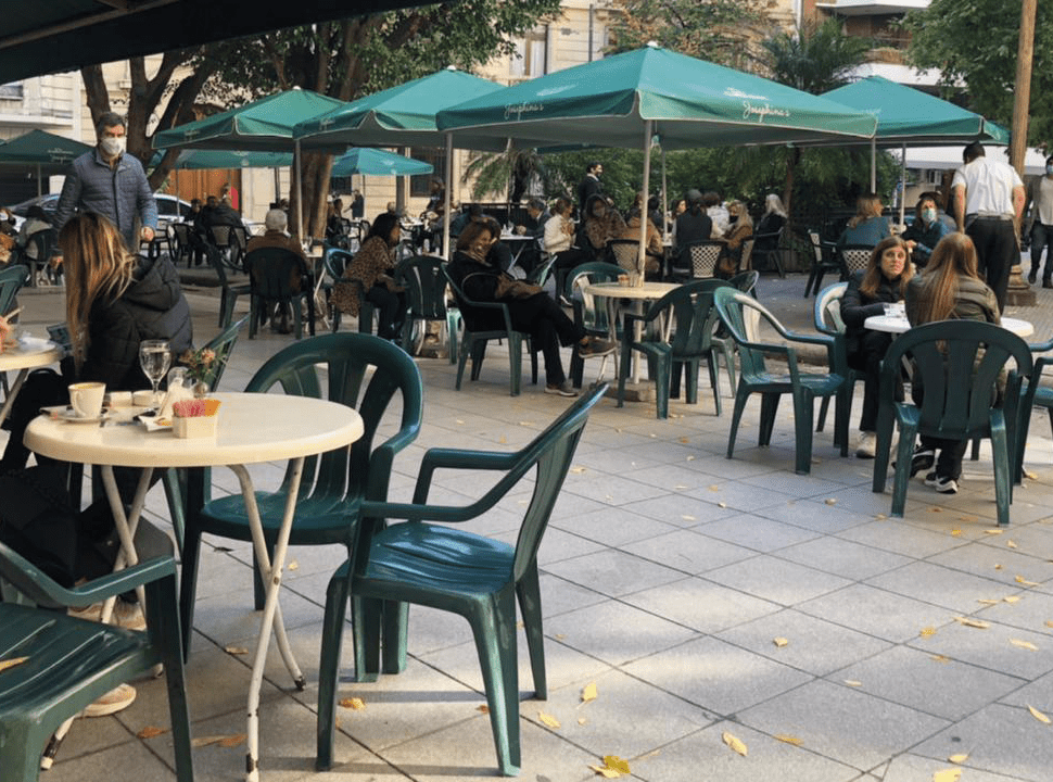 Los espacios gastronómicos toman las veredas&nbsp;porteñas
