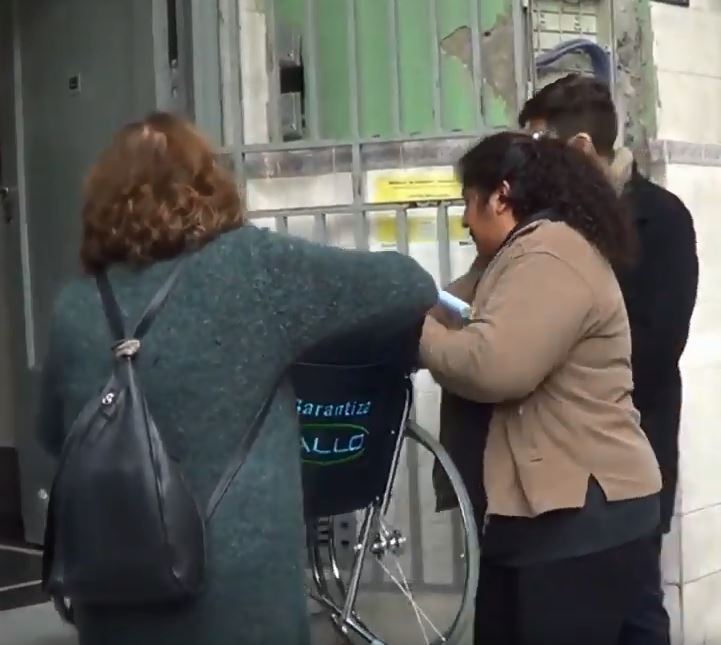 Escuela de Mataderos con «accesibilidad nula» para alumno en silla de&nbsp;ruedas