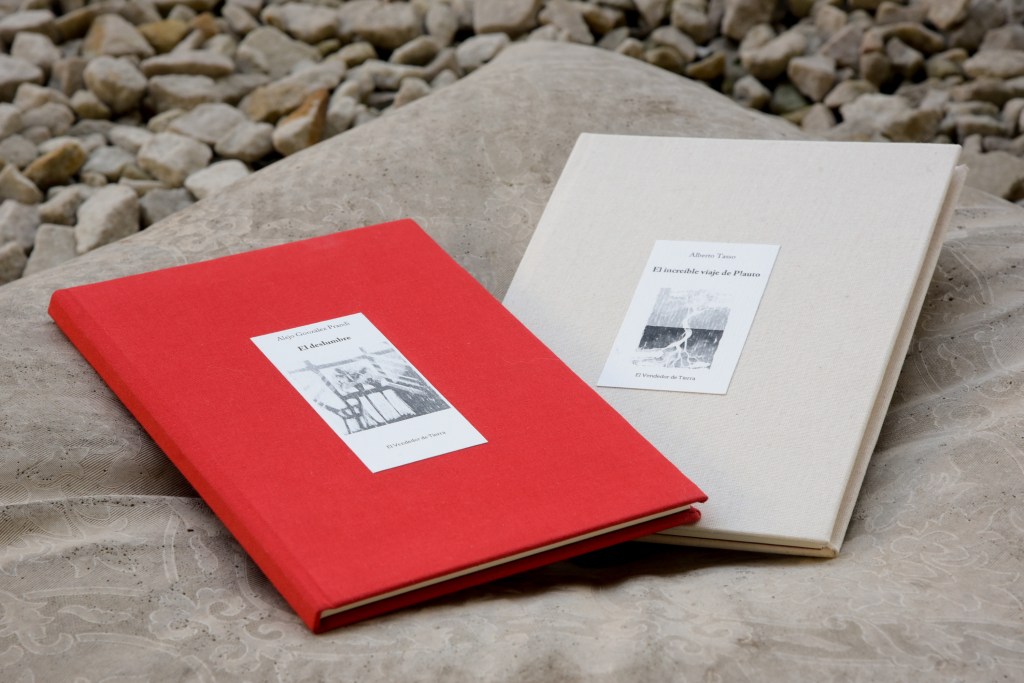 La editorial artesanal El Vendedor de Tierra lanza sus primeros&nbsp;títulos