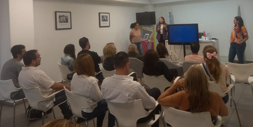 La Ciudad continúa ofreciendo charlas sobre&nbsp;ciberseguridad