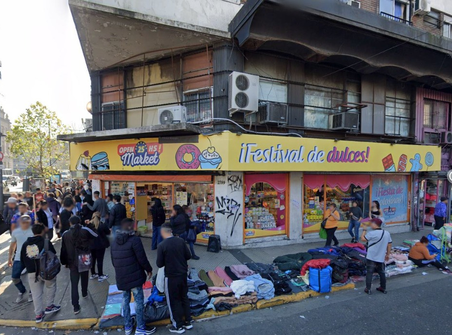 Allanamientos en Once