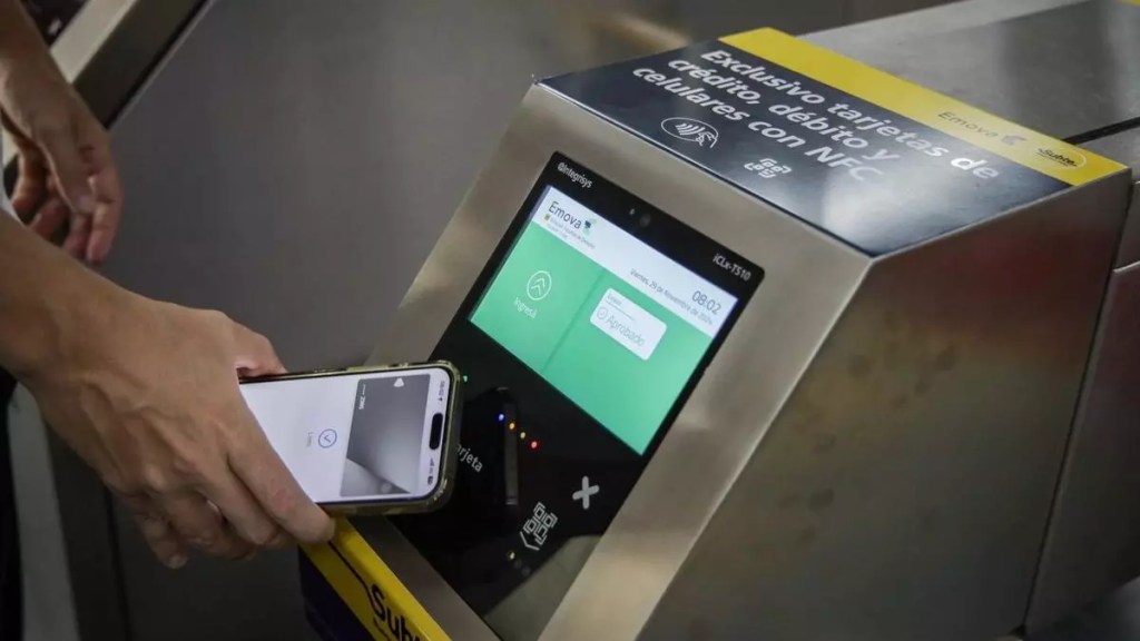 Con dos billeteras habilitadas, comenzaron los pagos QR en el&nbsp;subte