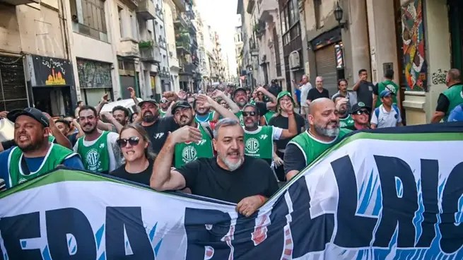 La Justicia laboral suspendió el decreto que eliminaba el feriado por el Día del Trabajador del&nbsp;Estado