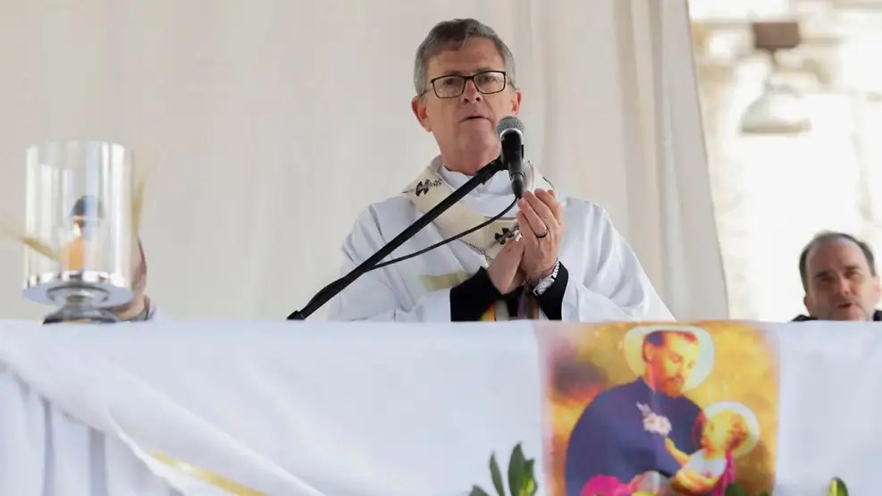 García Cuerva reclamó por los jubilados y los discapacitados y advirtió: “Los que revuelven la basura no lo hacen porque les&nbsp;gusta”