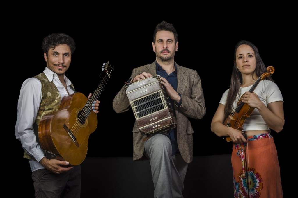 Música en el Centro Cultural Borges: Nomás&nbsp;así