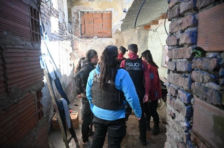 Dos detenidos en Villa Crespo en el operativo de la Policía de la Ciudad para recuperar un inmueble&nbsp;tomado