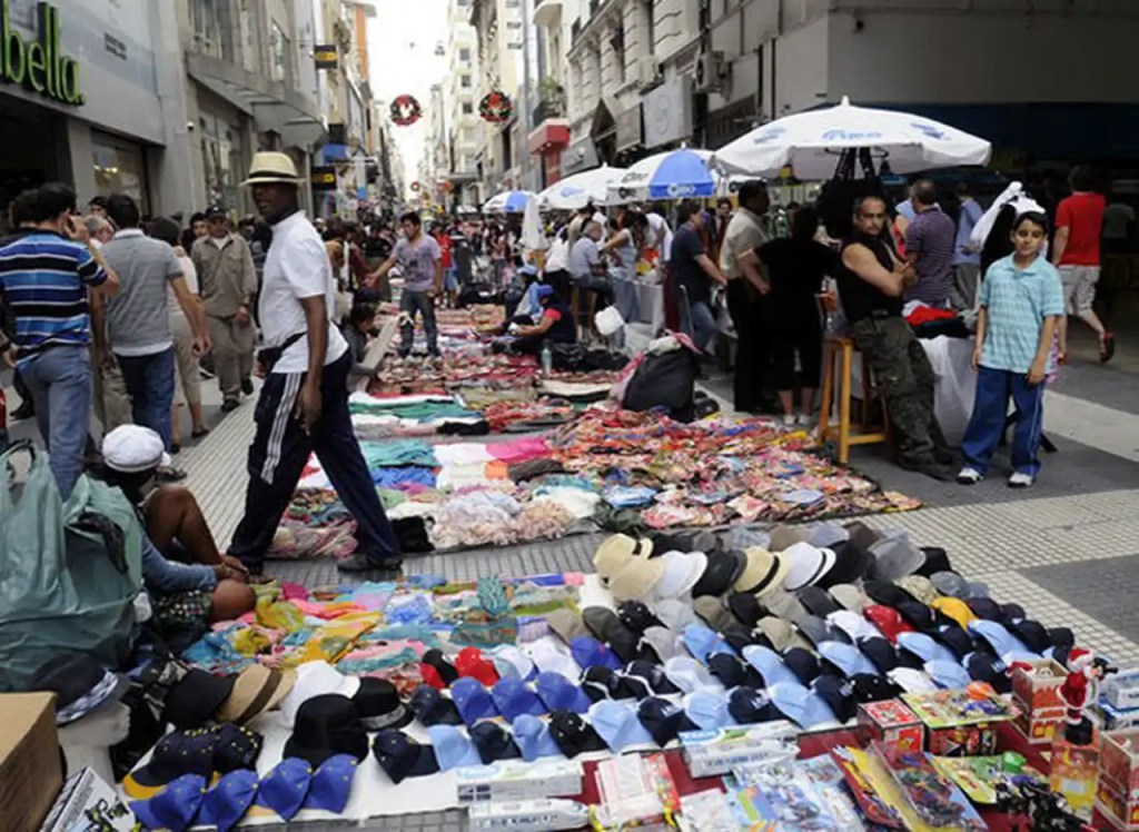 En agosto, la venta ilegal callejera en CABA subió 10,3% en relación al mes&nbsp;anterior