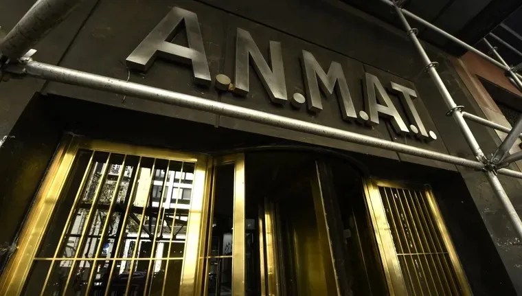 Fentanilo contaminado: la Justicia secuestró una computadora de la ANMAT y allanó la casa de 7&nbsp;funcionarios