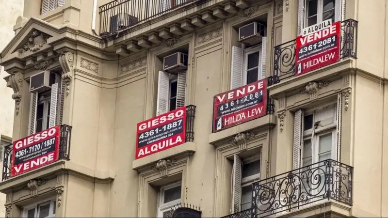 Inmobiliarias advierten que alquilar en CABA cuesta hasta la mitad del&nbsp;salario