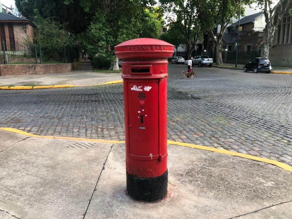 Un buzón histórico recorrerá la Ciudad para que los chicos le dejen sus cartas a Papá&nbsp;Noel