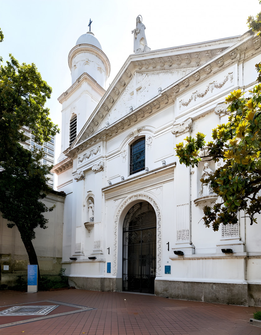 La Justicia porteña suspendió un proyecto inmobiliario junto a la Iglesia de Santa Catalina por afectar&nbsp;patrimonio
